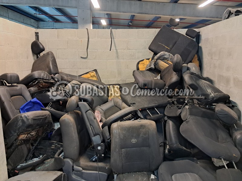 Silletería y asientos automotrices usados en Guarne